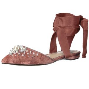 AmazonBrand -The Fix Women's Porter Pointed Toe AnkleWrap Flat Slide with Pearls